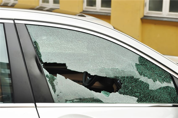 What You Should Do If Your Car Window is Broken