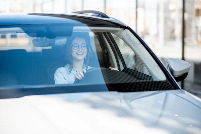 3 Tips for Reducing Glare on Your Windshield