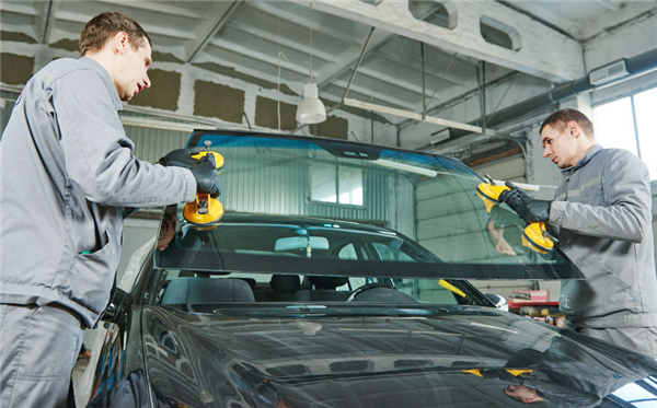 Mobile Auto Glass Replacement